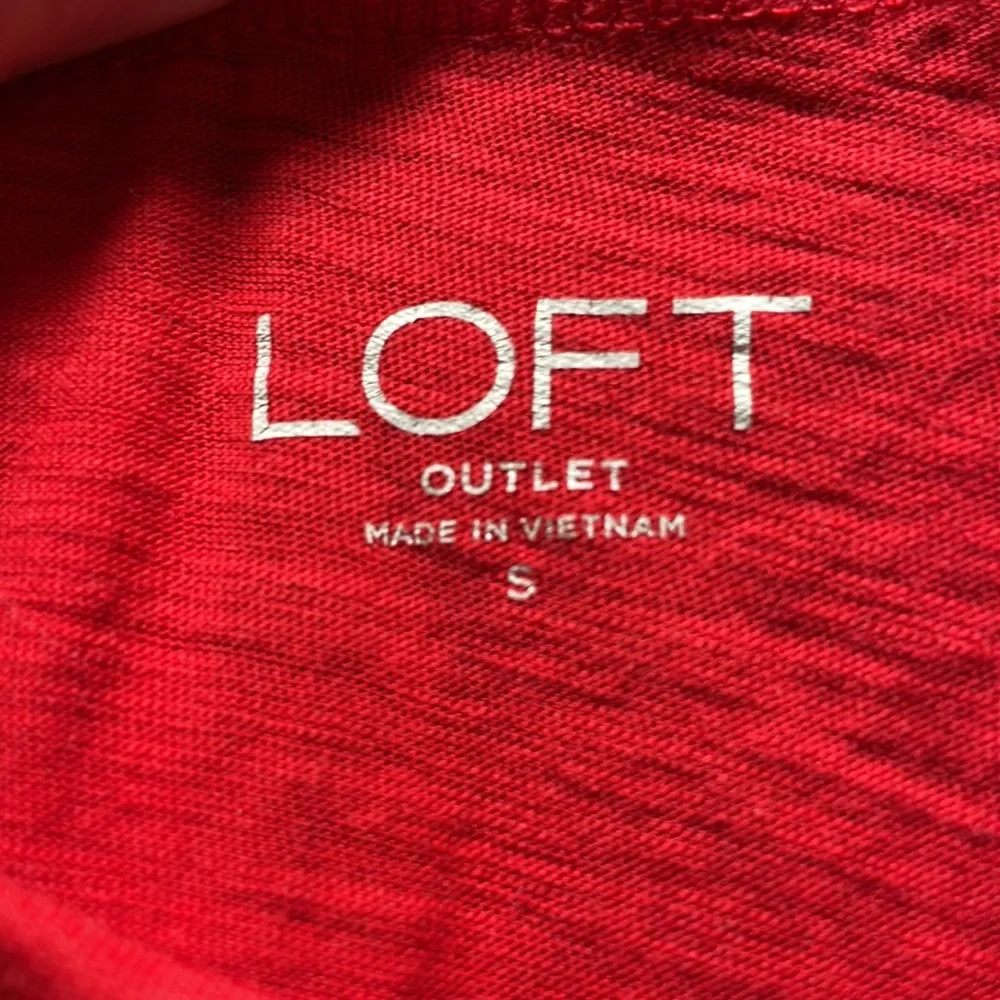 ❤️ Loft T-Shirts 🤍 - Picture 2 of 2